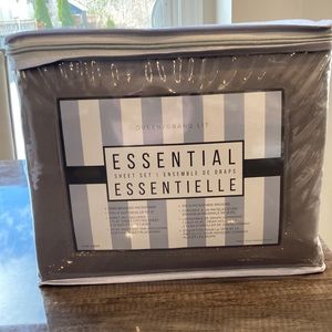 Queen sheet set. Still in package